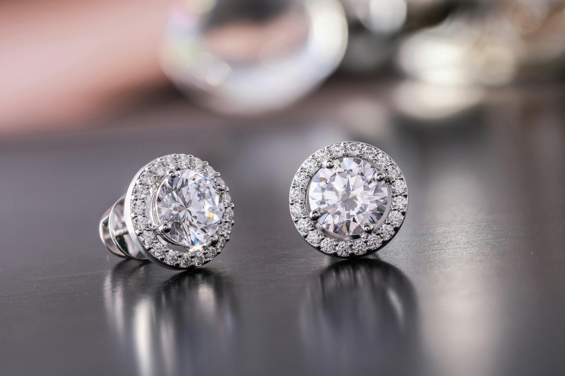 Diamond stud Earrings in Logan, UT