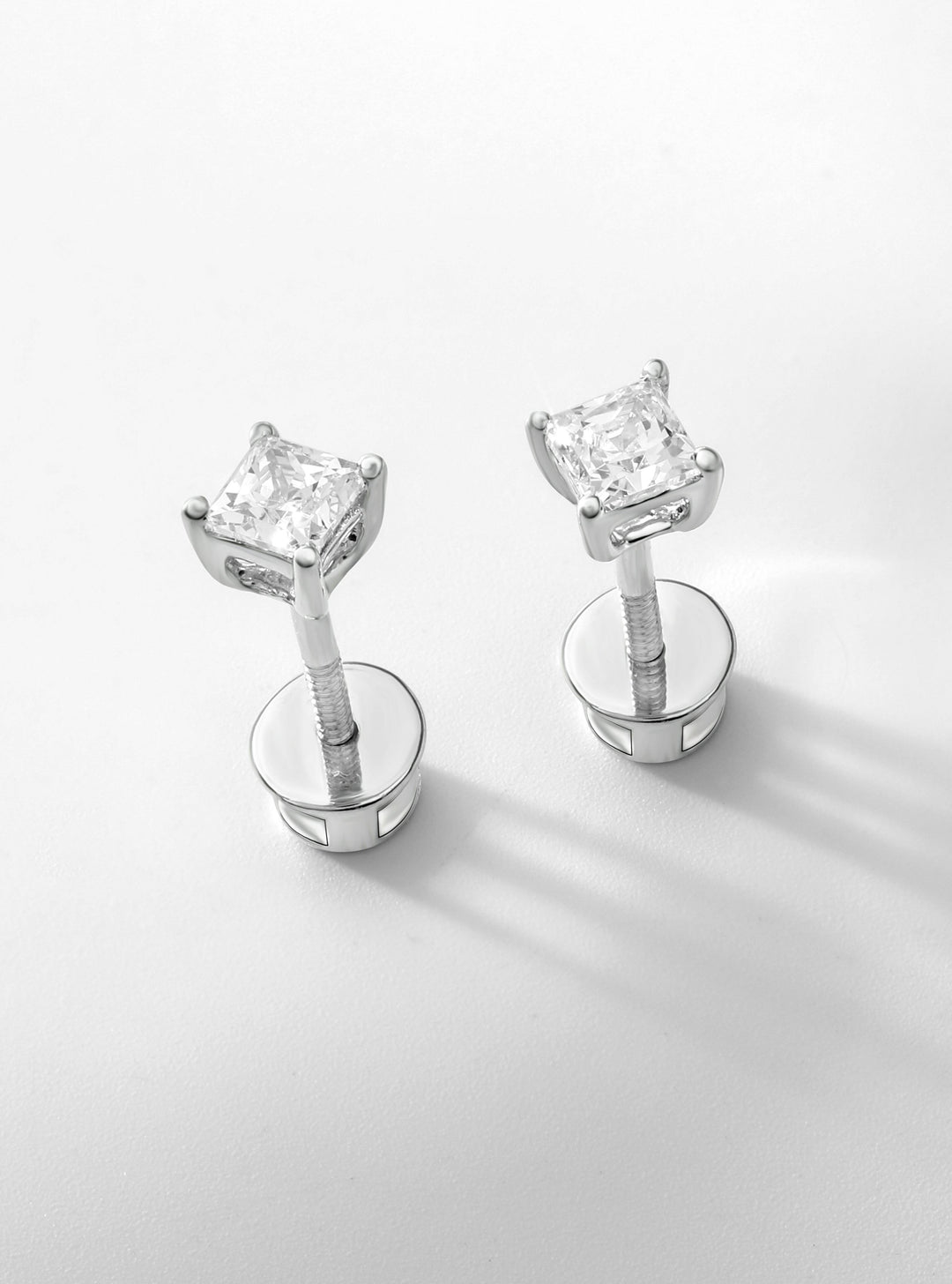 Diamond stud Earrings in Logan, UT